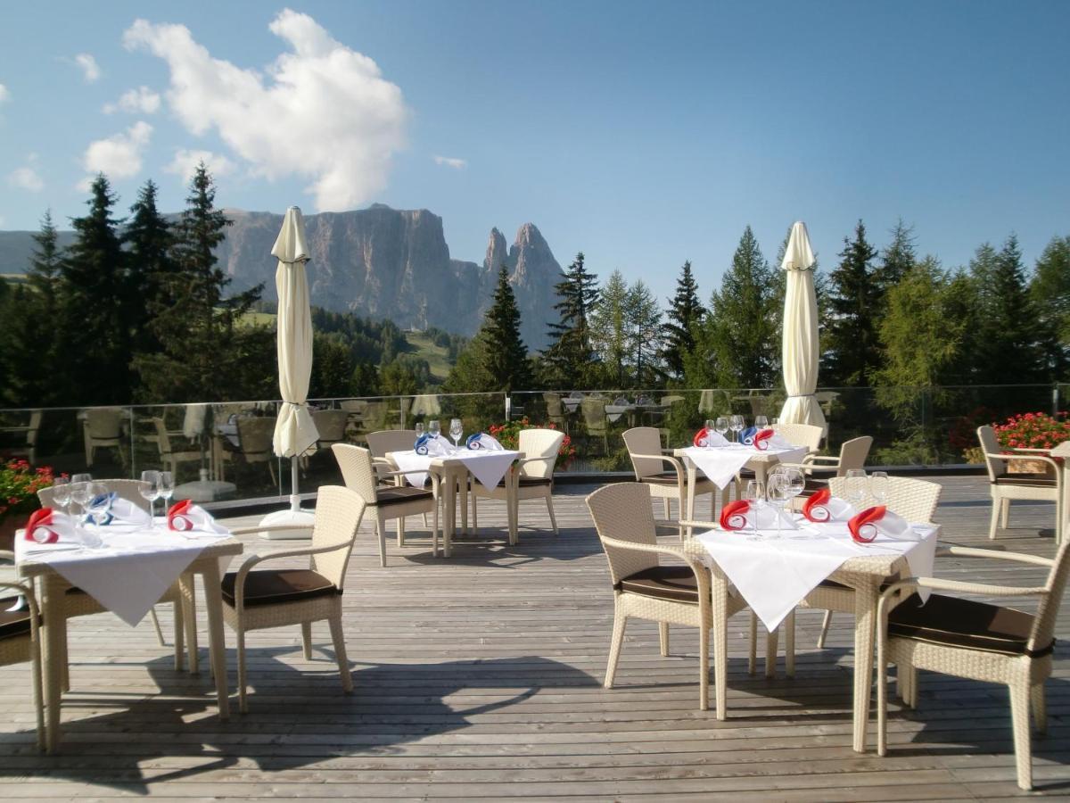 Hotel Ferienparadies Sabina Alpe Di Siusi Exterior foto