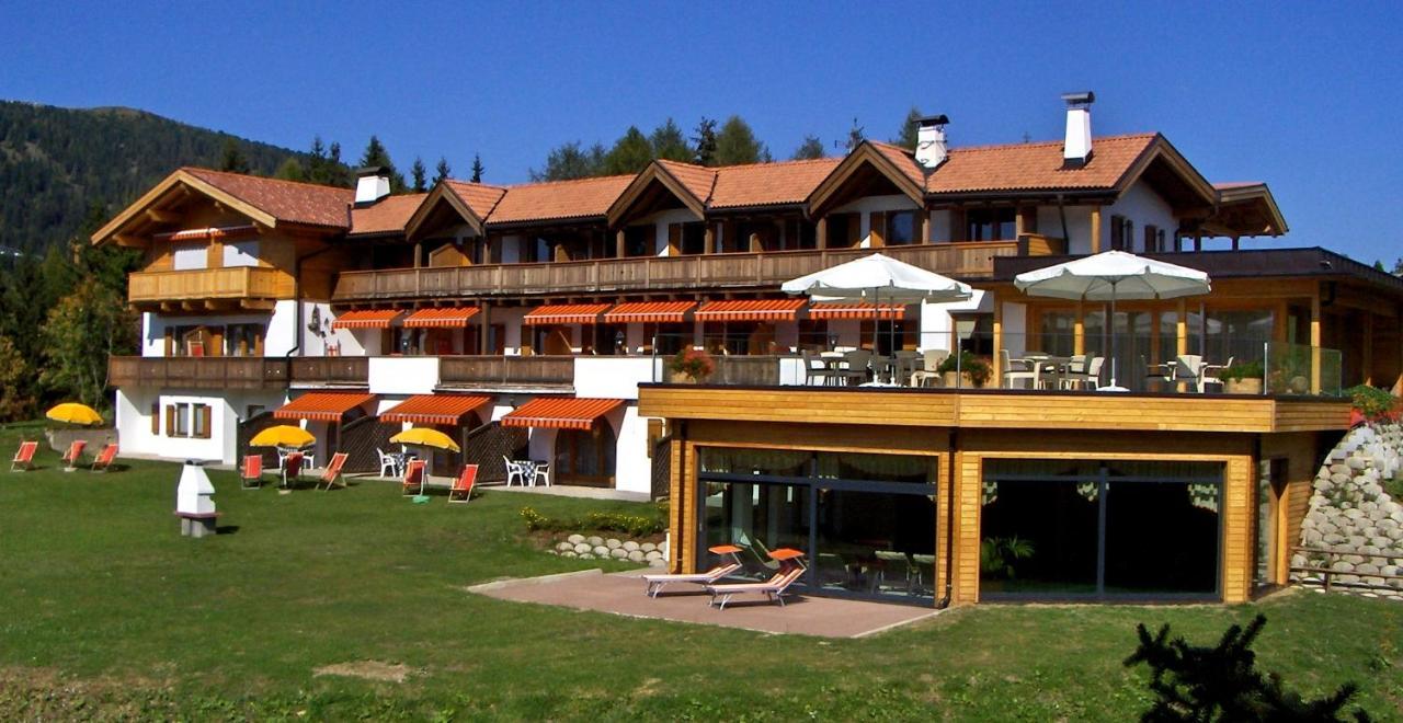 Hotel Ferienparadies Sabina Alpe Di Siusi Exterior foto