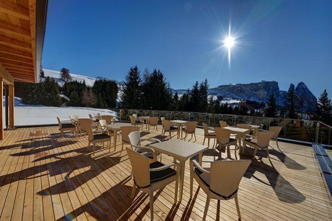 Hotel Ferienparadies Sabina Alpe Di Siusi Exterior foto